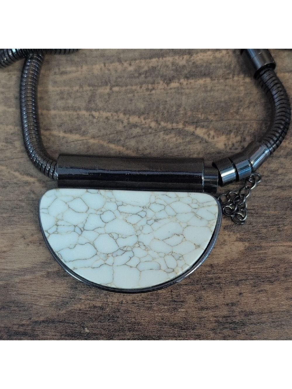 Half-Moon Marble Vein Gunmetal Silver Ivory Pendant Jewelry Set - Picture 2 of 4